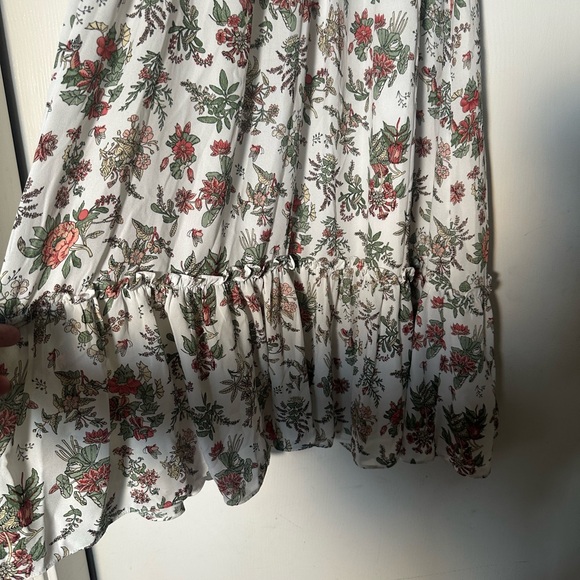 MAX STUDIO Floral Ruffled Dress - Picture 4 of 9